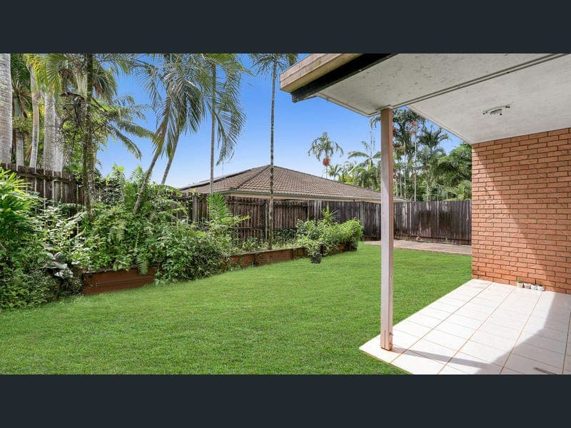 4 Treetop Drive, Mount Sheridan — photo 1 of 5