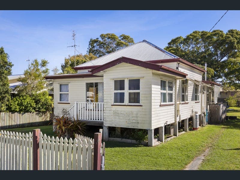 11 Arbury Street, Maryborough — photo 1 of 5