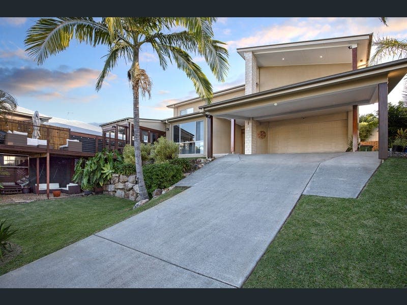 3 Pulchella Place, Reedy Creek — photo 1 of 5