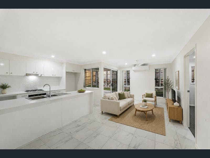 16/25 Maywood Street, Loganlea — photo 1 of 5