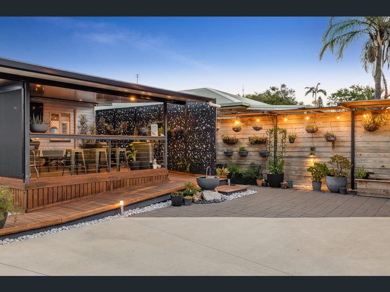 7 Gatfield Street, Newtown — photo 1 of 5