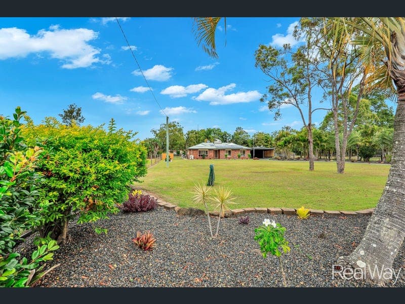 12 Park Royal Drive, Branyan — photo 1 of 5