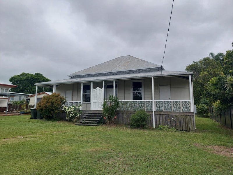 24 John Street, Maryborough — photo 1 of 5
