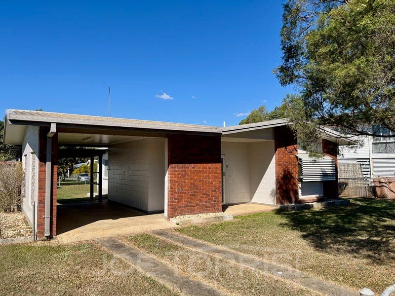 9 Beames Street, Mareeba — photo 1 of 5