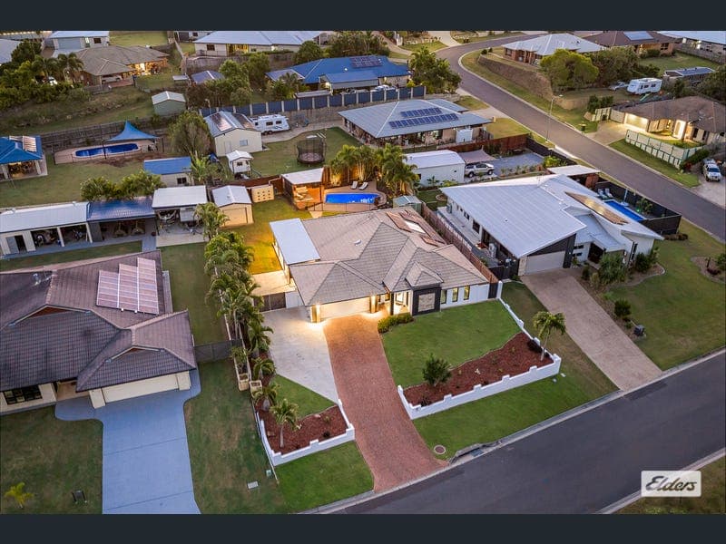 30 Beezley Street, Glen Eden — photo 1 of 5