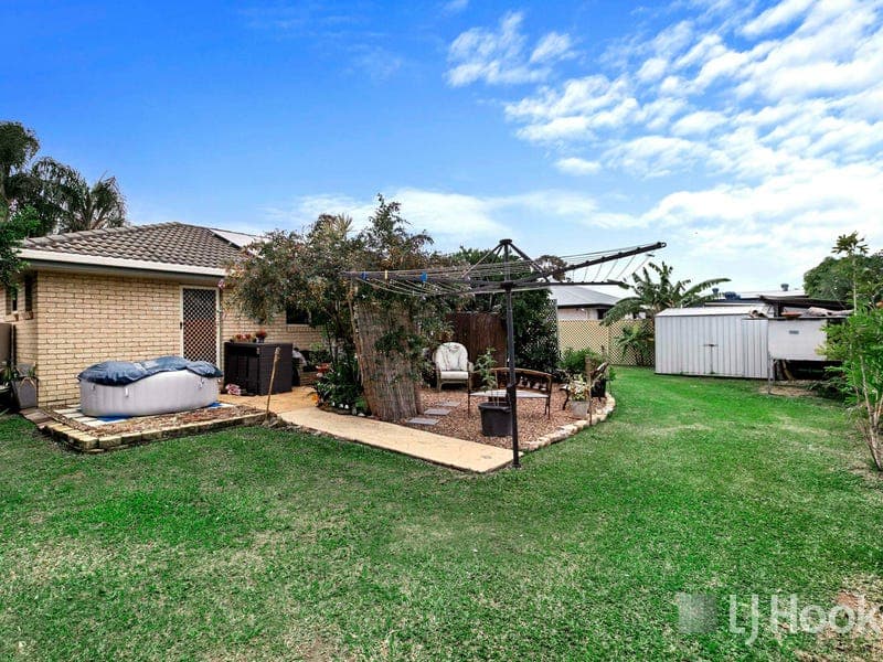 88 Hansen Street, Urangan — photo 1 of 5