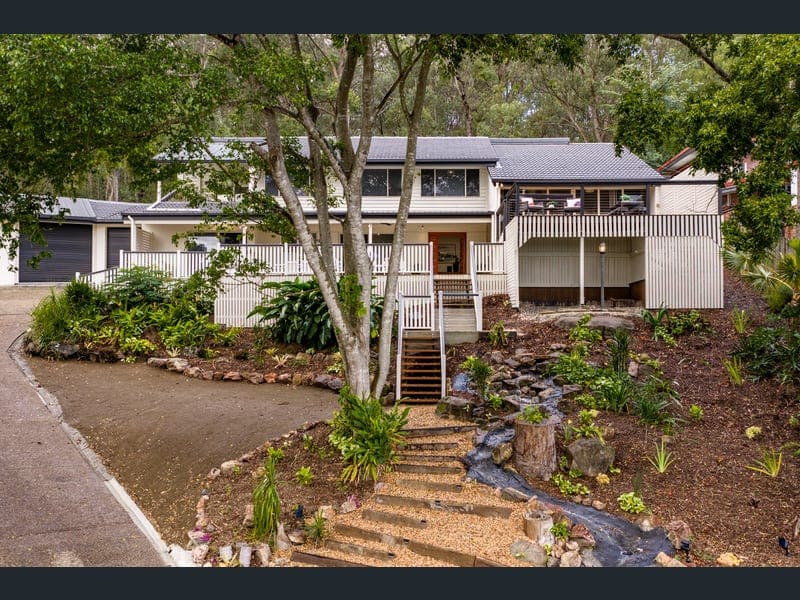 15 Wilmington Court, Springwood — photo 1 of 5