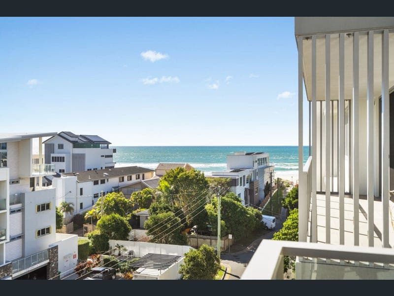 302/10 Third Avenue, Palm Beach — photo 1 of 5