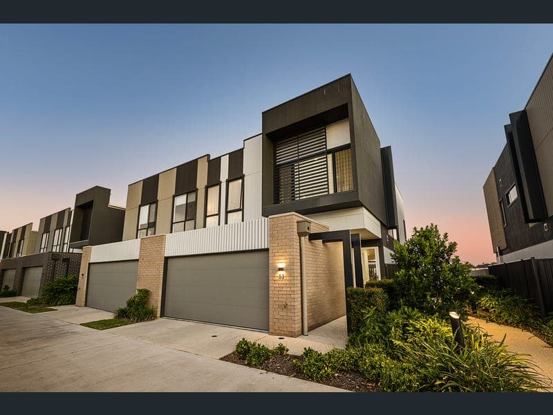 53/35 Grant Avenue, Hope Island — photo 1 of 5