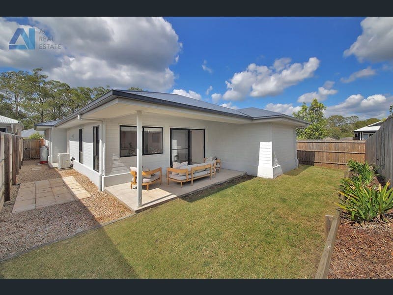 40 Randwick Avenue, Logan Reserve — photo 1 of 5