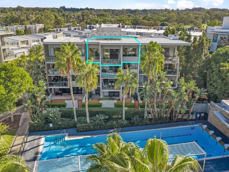 27 Lorikeet/154 Musgrave Avenue, Southport — photo 1 of 5