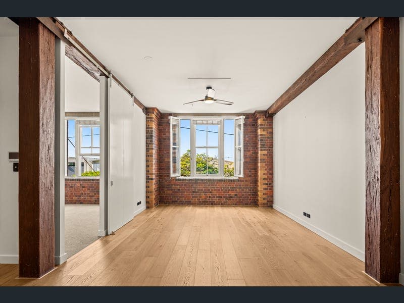 209/88 Macquarie Street, Teneriffe — photo 1 of 5