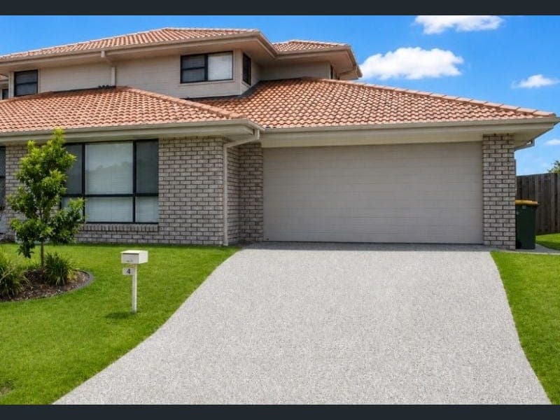 19 Blossom st, Pimpama — photo 1 of 5