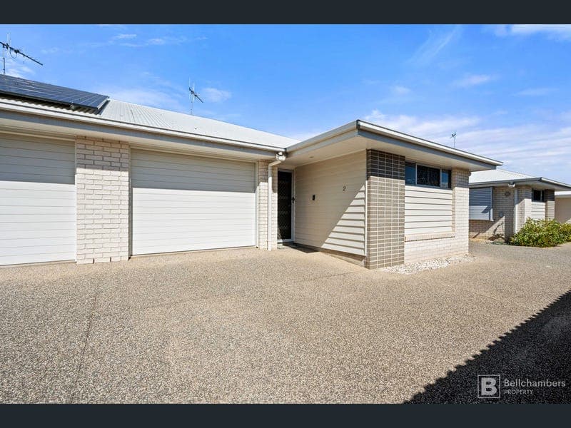 2/9 Robert Street, Bundaberg South — photo 1 of 5