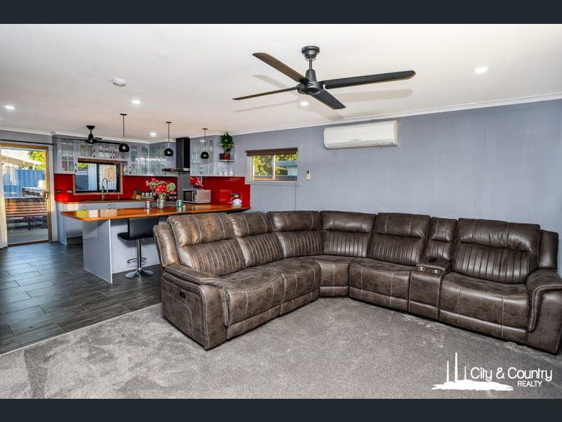 47 Cook Crescent, Mount Isa — photo 1 of 5
