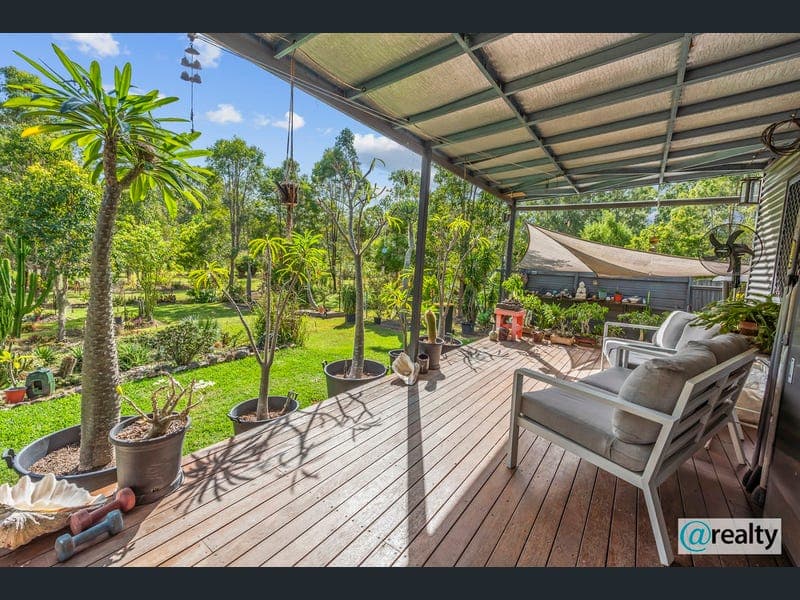 17 Arbortwenty Four Road, Glenwood — photo 1 of 5