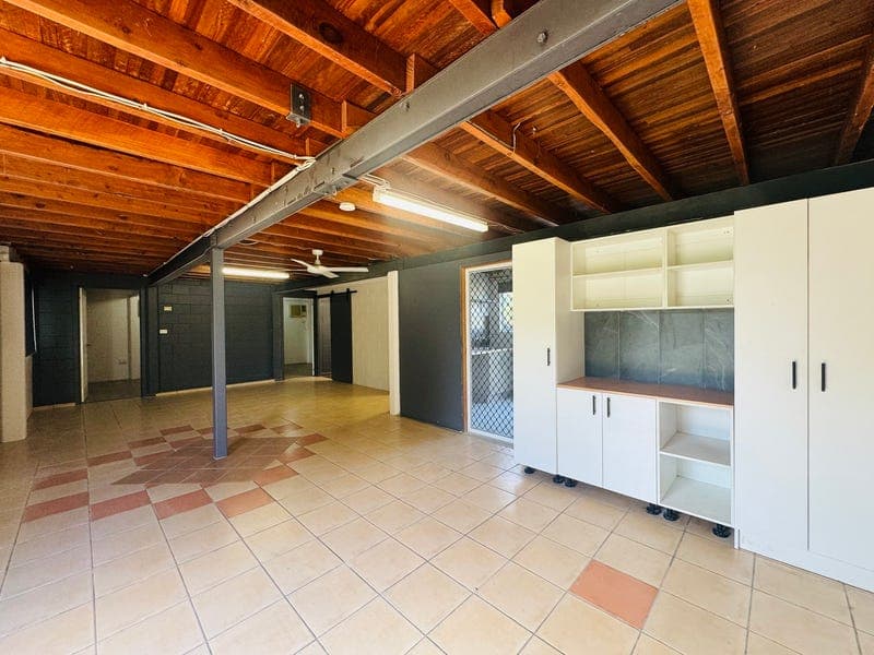 23 MACKAY Street, Moranbah — photo 1 of 5