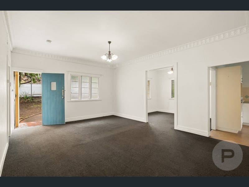 64 Dovercourt Road, Toowong — photo 1 of 5