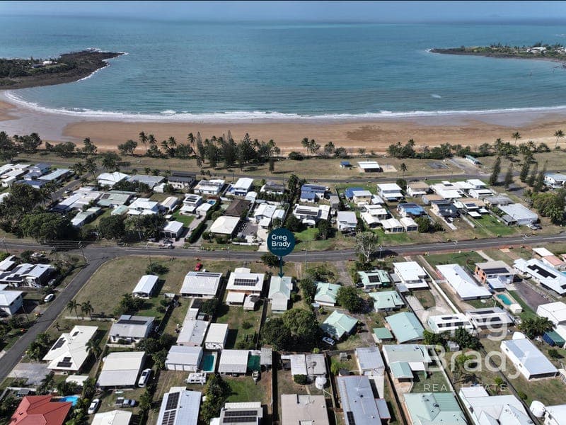 58 Zelma Street, Grasstree Beach — photo 1 of 5