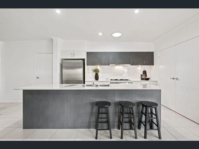 4 Haven Court, Mooloolah Valley — photo 1 of 5