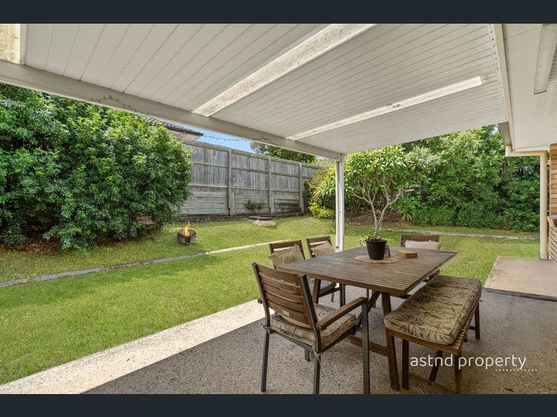 16 Lillypilly Crescent, Flinders View — photo 1 of 5