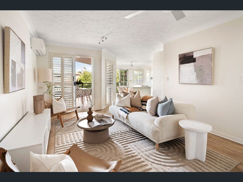 2/50 Wagner Road, Clayfield — photo 1 of 5