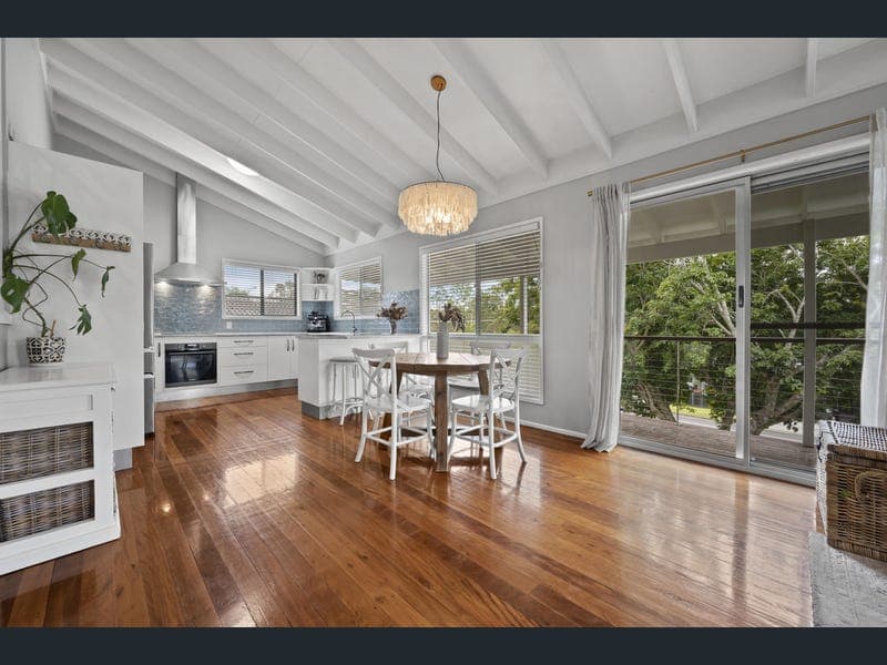 45 Folkstone Avenue, Albany Creek — photo 1 of 5