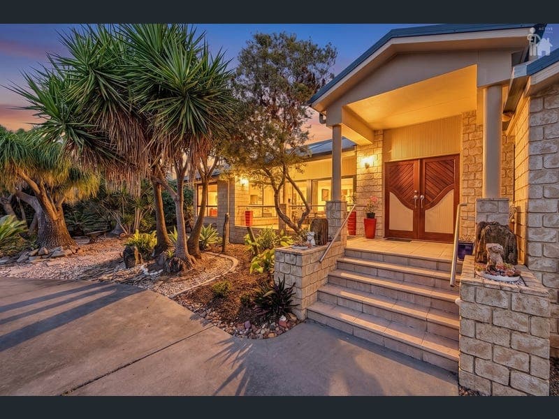 3 Maike Drive, Urraween — photo 1 of 5