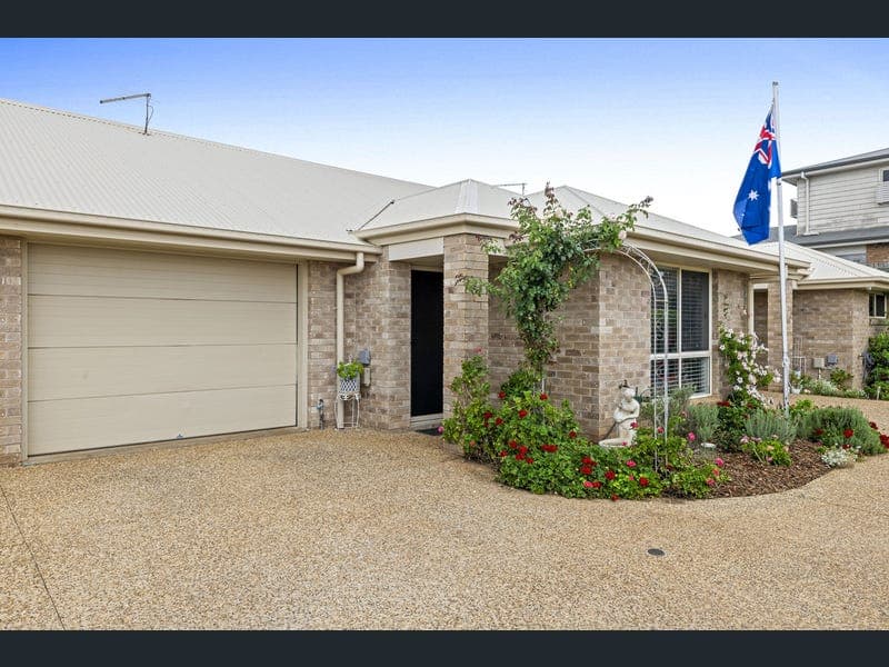 2/6 Macgregor Avenue, Highfields — photo 1 of 5