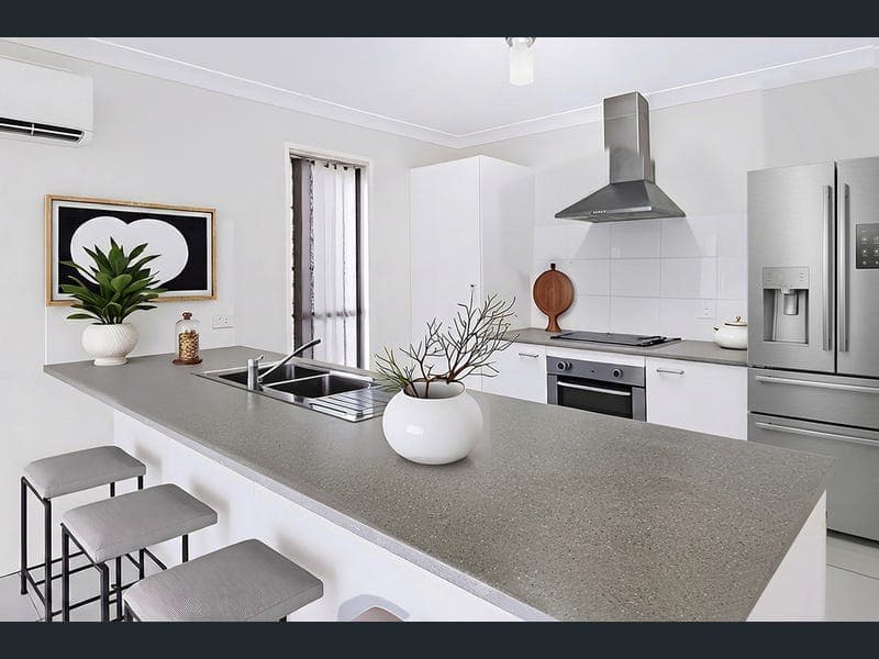 45a Woodford Street, One Mile — photo 1 of 5