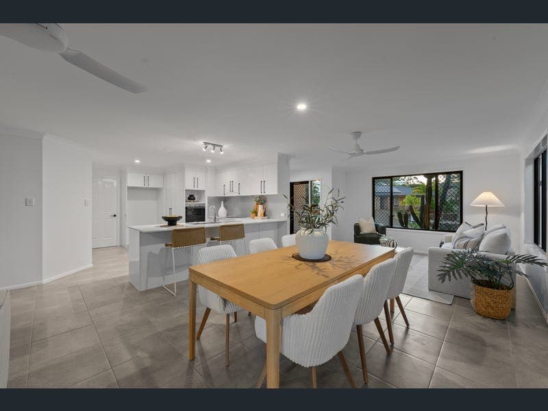 9 Marlee Court, Burleigh Heads — photo 1 of 5