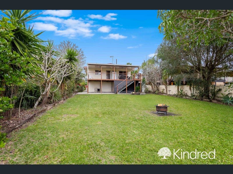 31 Shakespeare Parade, Strathpine — photo 1 of 5