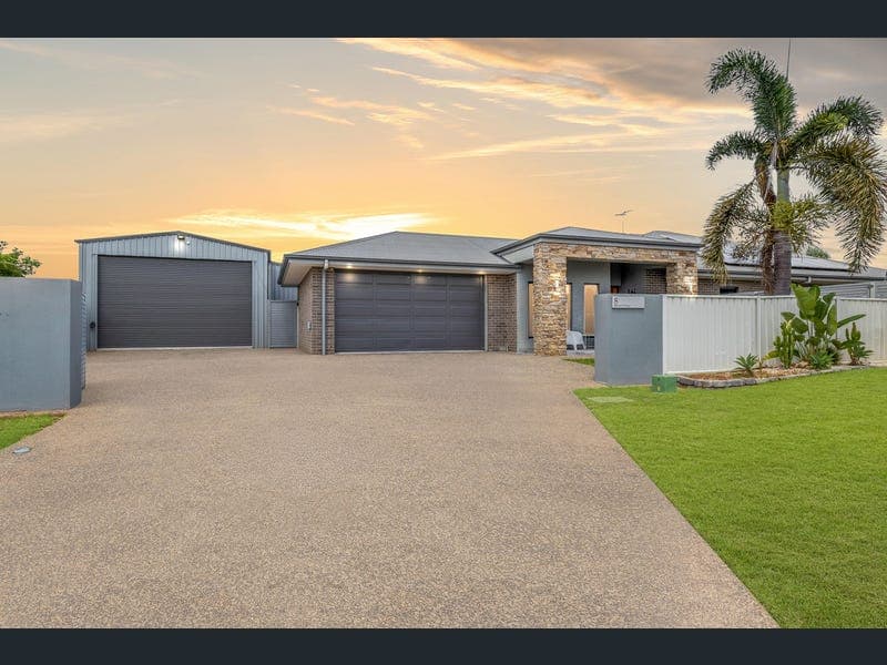 8 Belmont Place, Emerald — photo 1 of 5
