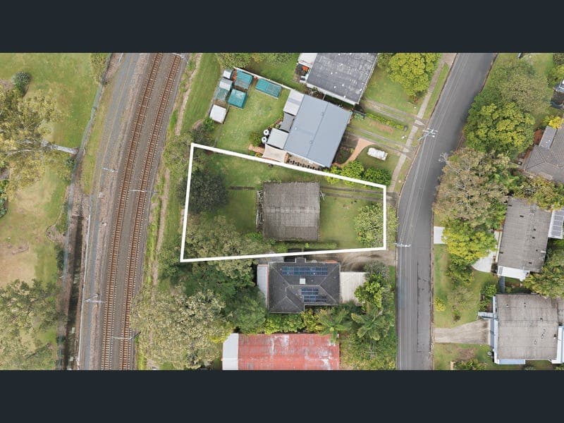 85 Annandale Street, Keperra — photo 1 of 5