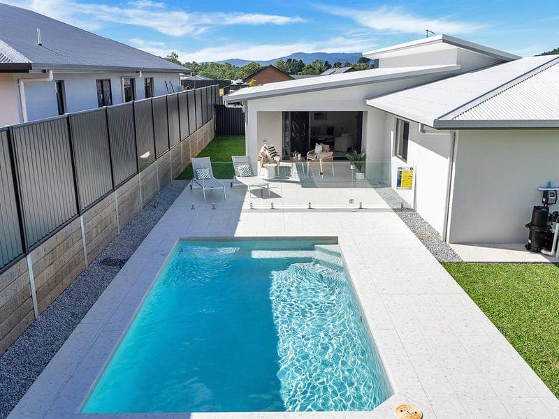 3 Greenvista Way, Mount Peter — photo 1 of 5