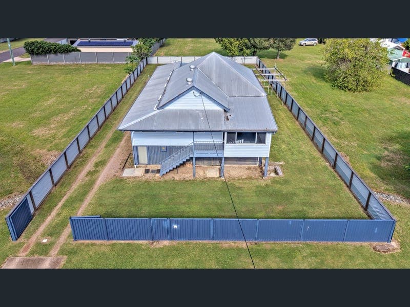 144 Queen Street, Maryborough — photo 1 of 5