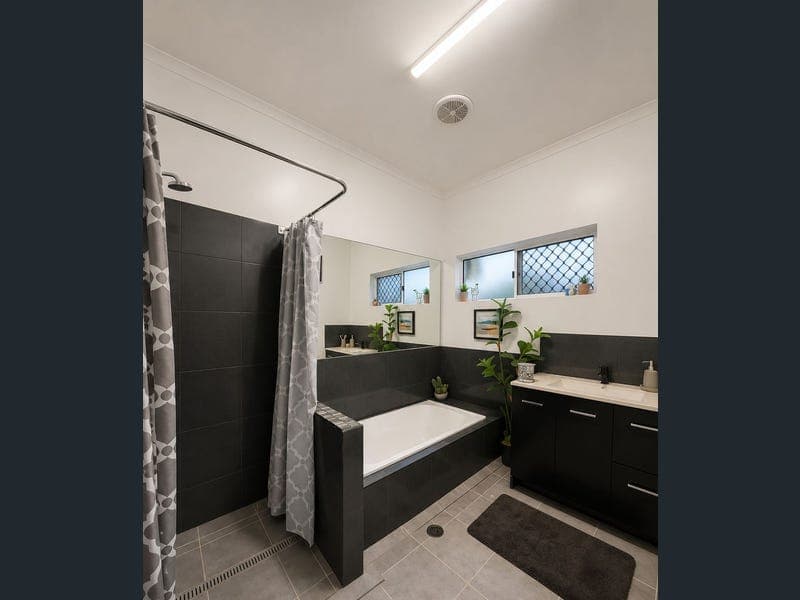 6 Willandra Ct, Caravonica — photo 1 of 1