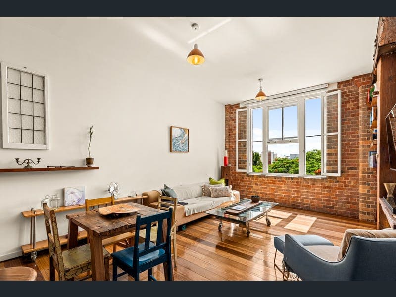 212/88 Macquarie Street, Teneriffe — photo 1 of 5