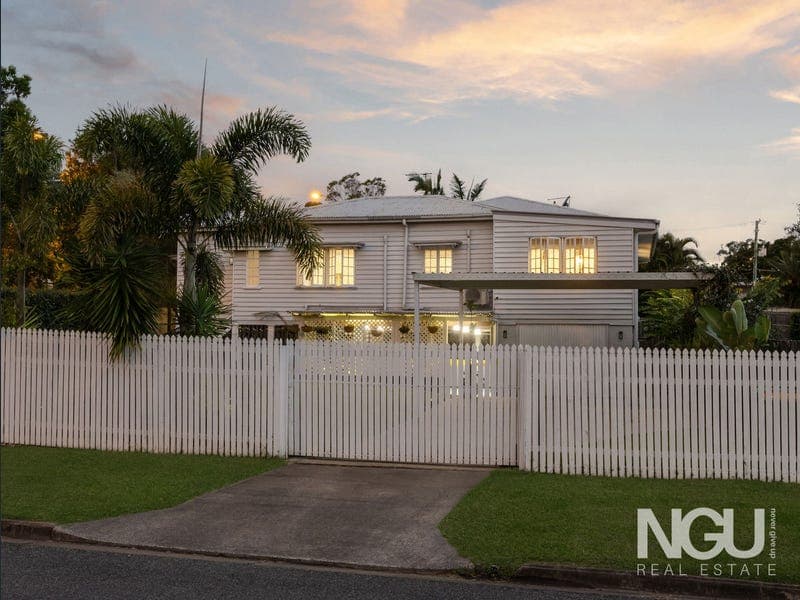 45 Glebe Road, Newtown — photo 1 of 5