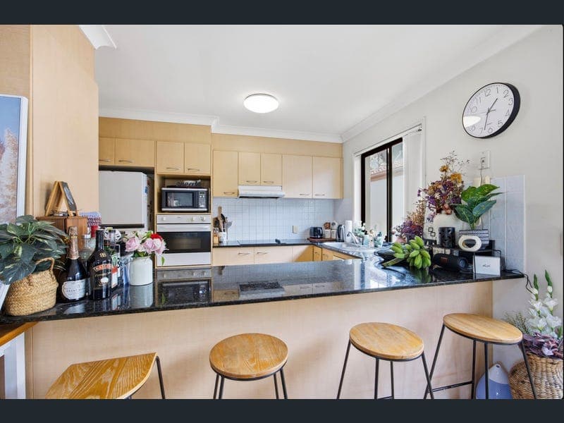 59a/64 Gilston Road, Nerang — photo 1 of 5