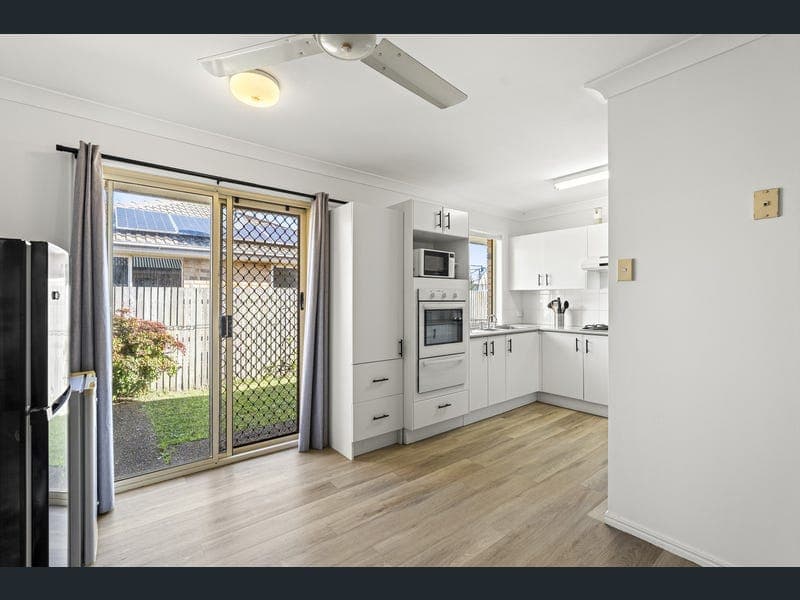 9 Hennenlotter Court, Kearneys Spring — photo 1 of 5