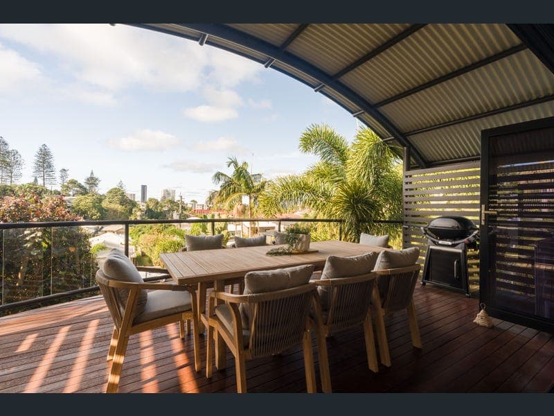50 Ballow Street, Coolangatta — photo 1 of 5