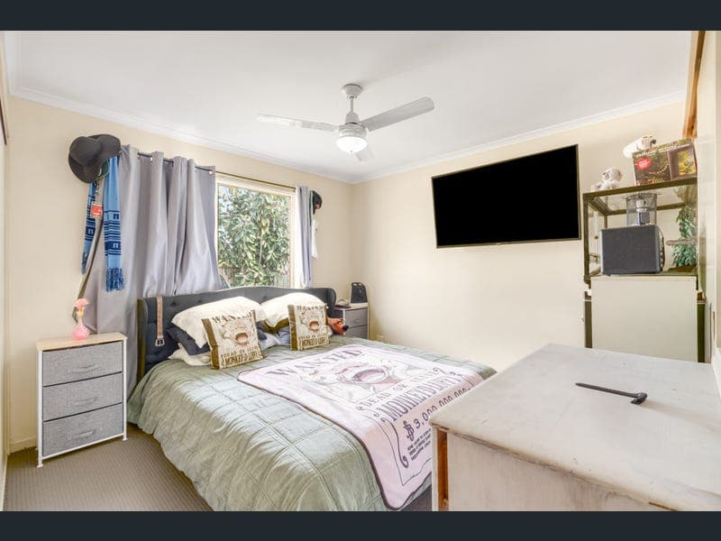 12 Bottlebrush Crescent, Redbank Plains — photo 1 of 5