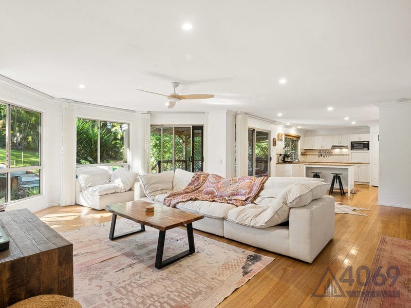 38 Mimosa Lane, Moggill — photo 1 of 5