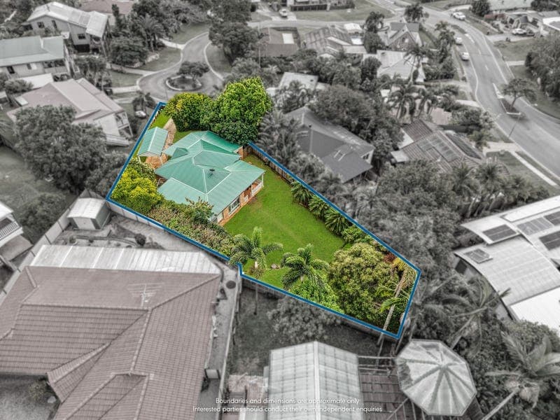 11 Wollumbin Place, Narangba — photo 1 of 5