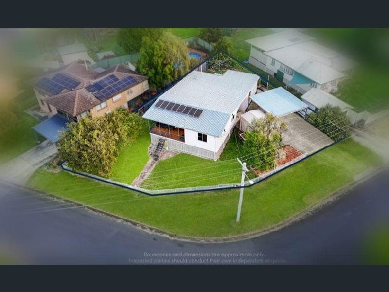 1 Loveanius St, Silkstone — photo 1 of 5