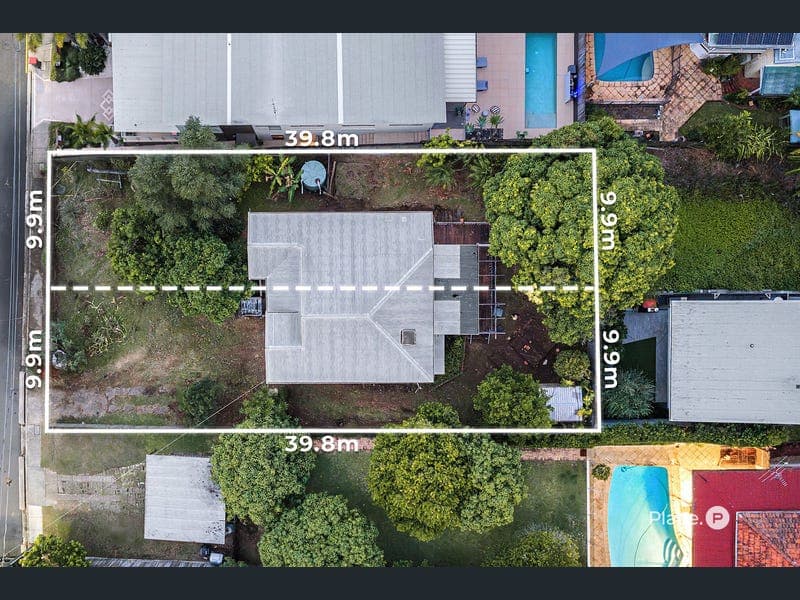 31 Hipwood Street, Norman Park — photo 1 of 5