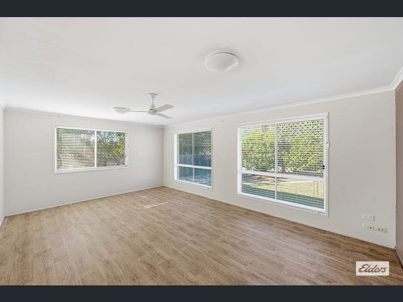 81 JHickey Avenue, Clinton — photo 1 of 5
