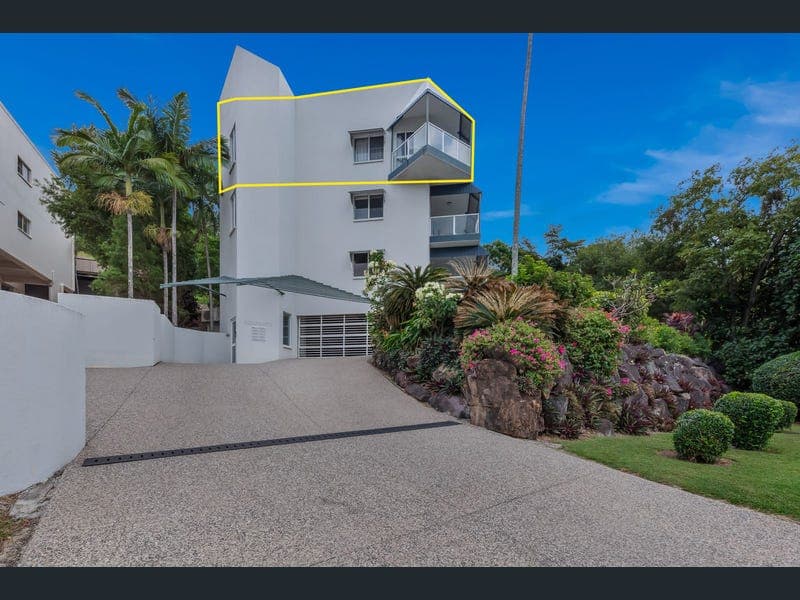 7/9 Hermitage Drive, Airlie Beach — photo 1 of 5