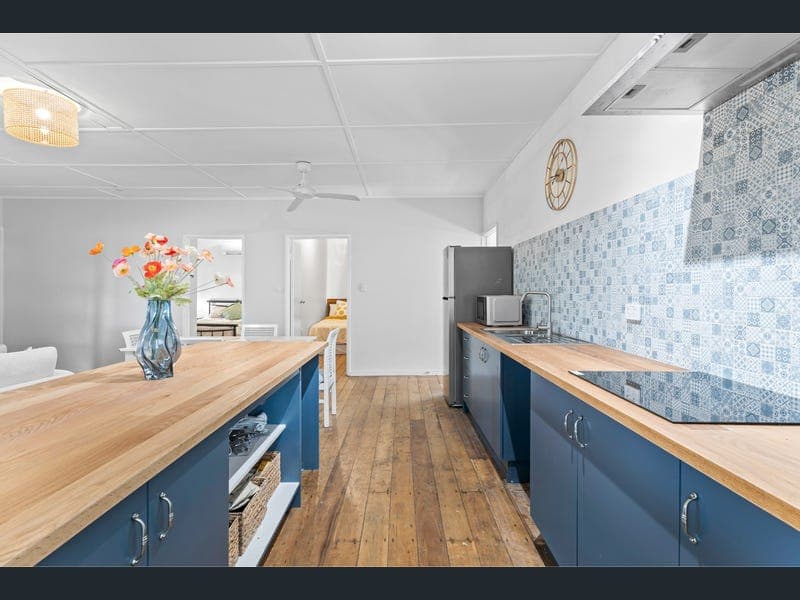 122 Hoare Street, Manunda — photo 1 of 5